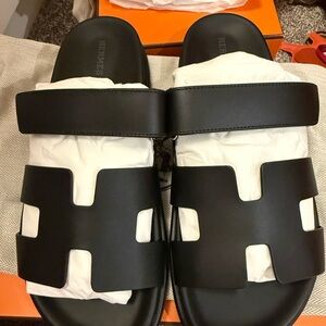 Hermès Black Sandals